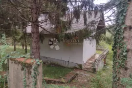 Kuća za odmor na osami, Gvozd, Casa