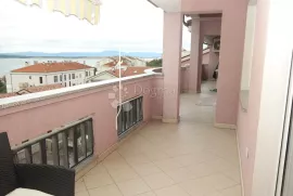 Crikvenica, komforan stan sa prekrasnim pogledom, Crikvenica, Kвартира