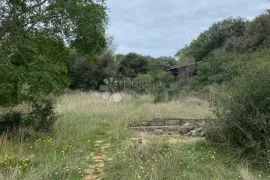 Atraktivno zemljište s pogledom na more u Barbarigi, Vodnjan, Land