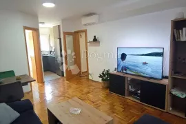 PRILIKA! Prodaja stana Sesvete 3S+DB+PM, Zagreb, Appartment