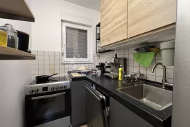 PRILIKA! Prodaja stana Sesvete 3S+DB+PM, Zagreb, Appartment