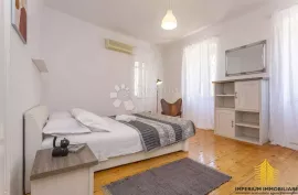 Apartman u srcu Šibenika, Šibenik, Appartamento