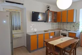 PODMURVICE 32m2, Rijeka, Appartamento