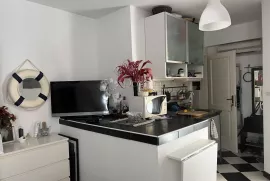 Garsonijera u Centru Rovinja!, Rovinj, Appartment