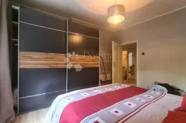 Rijeka,  Podmurice stan s potencijalom, 2skl, balkon, Rijeka, Appartement