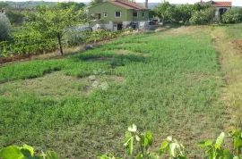 Građevinsko zemljište uz centar Barbana, Barban, Land