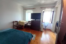 Kantrida, stančić sa okućnicom, Rijeka, Appartement