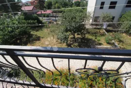 MARINIĆI ETAŽA 86.30M2 SA 430M2 OKUĆNICE, Viškovo, Appartment