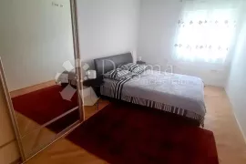 ODLIČAN STAN S POGLEDOM NA MORE, Kastav, Appartement