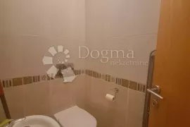 ODLIČAN STAN S POGLEDOM NA MORE, Kastav, Appartment