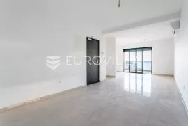 Rogoznica, Zečevo Rogozničko, moderan dvosoban stan NKP 102,84 m², Rogoznica, Apartamento