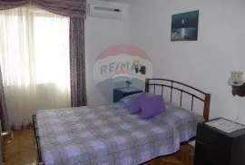 Senj, Sv. Juraj - Kuća P+1, 181 m2, 1.red do mora, Senj, Casa