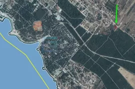 Građevinsko zemljište 434 m2 3 stamb. jedinice Biograd na Mru, Terreno