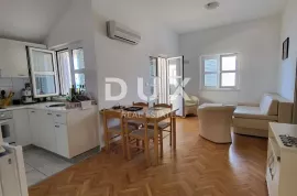 ZADAR, SUKOŠAN - TOP LOKACIJA! Stan 1. red do mora (P-14), Sukošan, Appartement