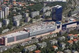 RIJEKA, POSLOVNO-PRODAJNI PROSTOR WTC RIJEKA, Immobili commerciali