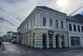 Sremska Mitrovica, 700m2, velelepno zdanje-kulturno dobro ID#1550, Sremska Mitrovica, Σπίτι