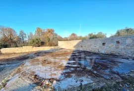 UREĐENO ZEMLJIŠTE U BLIZINI GRAĐEVINSKOG PODRUČJA, Vodnjan, Terra