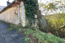 Bribir - kamena kuća za renovaciju, Vinodolska Općina, Casa