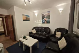 Ražanac - 2.5 soban apartman sa velikim vrtom! 165000€, Ražanac, Διαμέρισμα