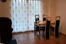 Ražanac - 2.5 soban apartman sa velikim vrtom! 165000€, Ražanac, Διαμέρισμα