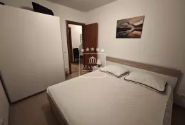 Ražanac - 2.5 soban apartman sa velikim vrtom! 165000€, Ražanac, Διαμέρισμα