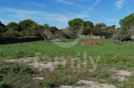 EKSKLUZIVNO KUĆA TIK DO MORA NA PROSTRANOM ZEMLJIŠTU, Medulin, Casa