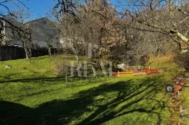 Čavle, Cernik, obiteljska kuća s 3000 m2 građevinskog zemljišta!, Čavle, Maison