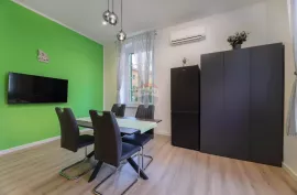 OPATIJA,VOLOSKO- luksuzan stan, 1. red do mora, Opatija, Appartment