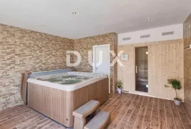 OPATIJA, MOŠĆENICE - Vila na osami, 240m2 s pogledom na more, Mošćenička Draga, Kuća