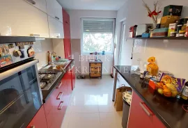 STAN, PRODAJA, ZAGREB, CVJETNO NASELJE, 63 m2, 3-soban, Zagreb, Wohnung