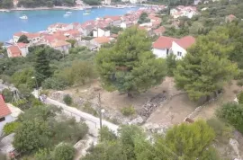 Građevinsko zemljište na otoku Prviću, Vodice, Terreno