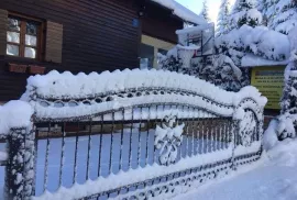 NAJAM-Kuća s bazenom na Plitvičkim Jezerima, Plitvička Jezera, Haus