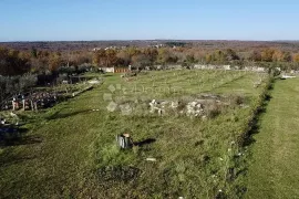 IDEALNO ZEMLJIŠTE ZA KUĆU, Marčana, Zemljište