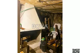 Kuća 153 m2 – Vrsi *Dva objekta* (ID-2497/C), Nin, Casa