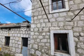 Dubrovnik okolica, Osojnik - Kuća s pomoćnim objektima, Dubrovnik - Okolica, Ev