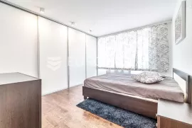 Zagreb, Centar, atraktivan dvosoban stan na 3. katu s liftom, Zagreb, Wohnung