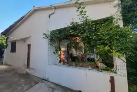 Prodaja kuće na otoku Zlarinu, Dalmacija, Šibenik - Okolica, Casa