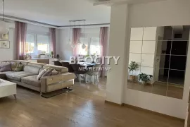 Novi Sad, Bulevar Evrope, Geri Karolja, 3.5, 105m2, Novi Sad - grad, Appartment