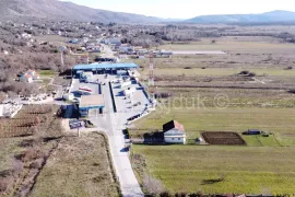 Imotski Vinjani Donji 3752 m2 građevinsko i poljoprivredno zemljište, Imotski, Terra