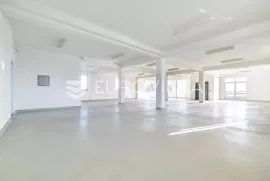 Zagreb, Savica, open space poslovni prostor 330 m2 u prizemlju zgrade novije gradnje, Propiedad comercial