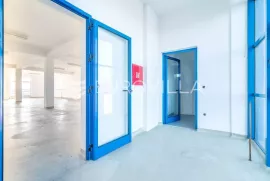 Zagreb, Savica, open space poslovni prostor 330 m2 u prizemlju zgrade novije gradnje, Propiedad comercial