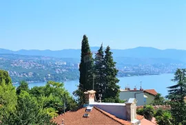 OPATIJA- luksuzan stan s bazenom, parkingom, balkonom, pogledom na more, Opatija, Kвартира