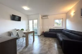 Istra, Novigrad, okolica - PRILIKA, moderan stan na TOP lokaciji - 200 m od mora, Novigrad, Appartement