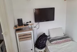 PREDIVAN APARTMAN SA PANORAMSKIM POGLEDOM, Senj, Appartement