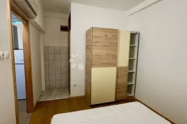 TURNIĆ - NAJAM NA DUGOROČNO, Rijeka, Appartment