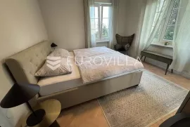 Opatija, Centar, luksuzan četverosoban stan NKP 110 m2, Opatija, Wohnung