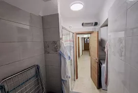 Rijeka, Bulevard, 3S+DB, renoviran i namješten stan od 90m2, Rijeka, Διαμέρισμα