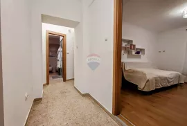 Rijeka, Bulevard, 3S+DB, renoviran i namješten stan od 90m2, Rijeka, Διαμέρισμα