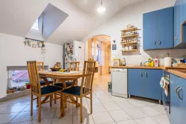 Odličan stan u povijesnoj vili u centru Opatije, Opatija, Appartement