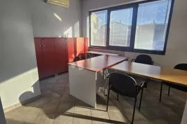 Viškovo, pp 280 m2 - NOVO u ponudi, Viškovo, Gewerbeimmobilie